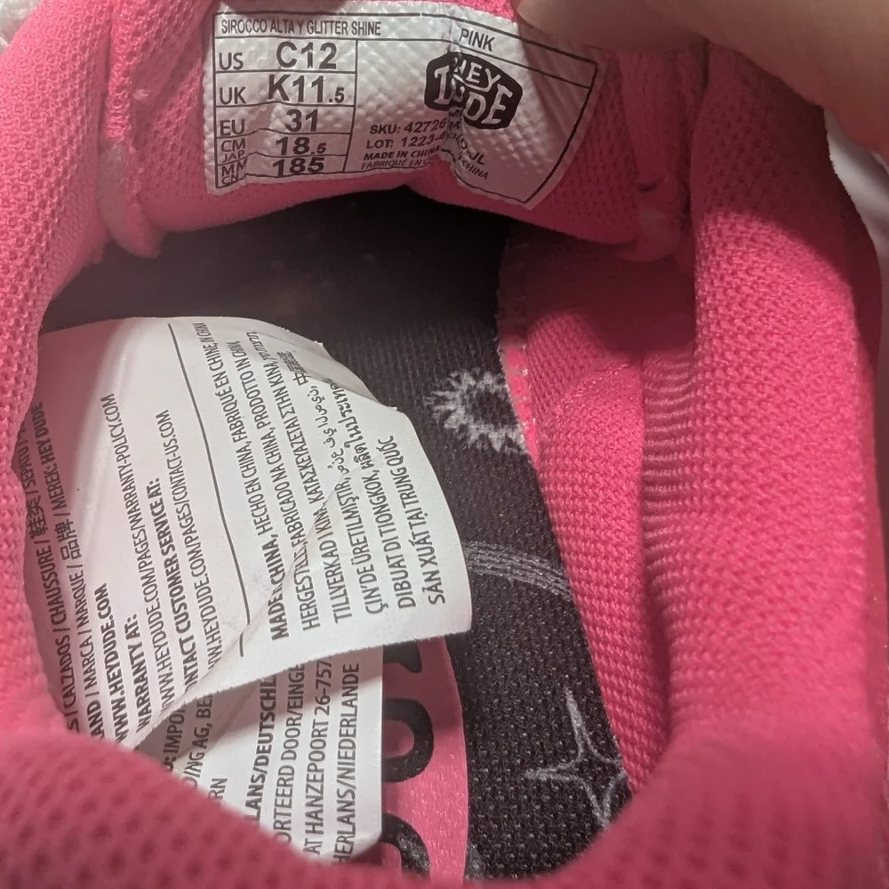 Hey Dude Sirroco Alta Kid's Pink And White Slip On Sneakers Size 12